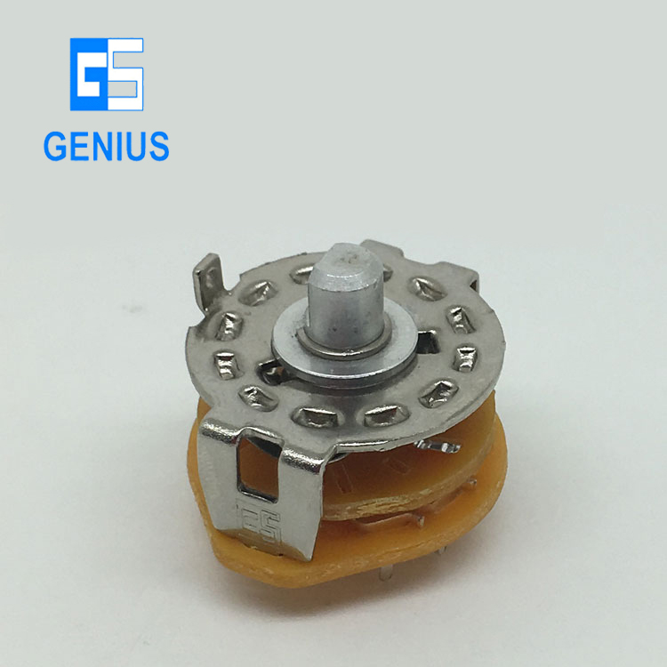 SR25旋轉(zhuǎn)波段開關.jpg